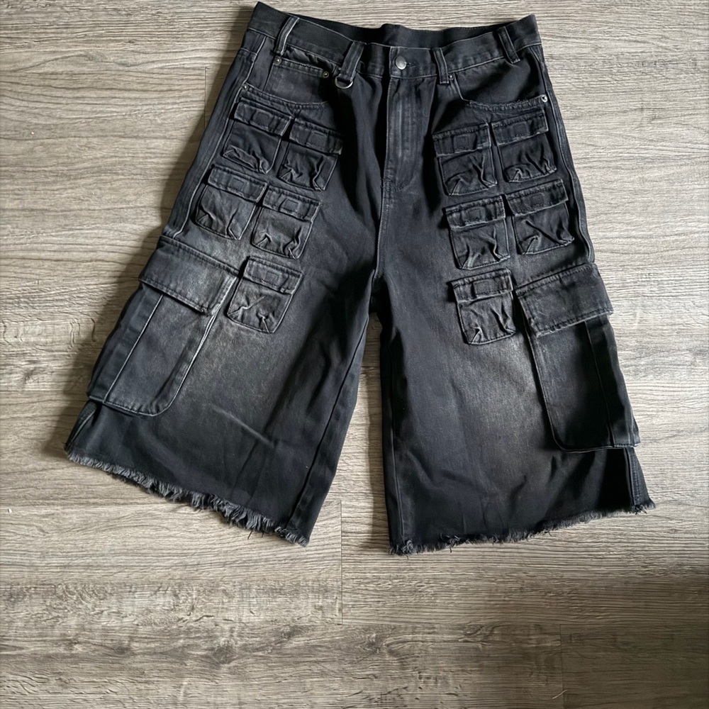 Men's Black Cargo Shorts BRAVEST STUDIO